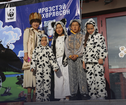 Учителя и школьники Республики Алтай приняли участие в фестивале снежного барса в Монголии